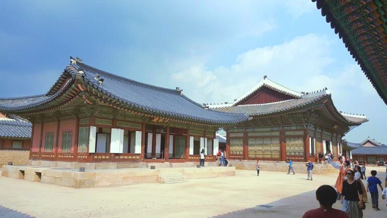 พระราชวังคย็องบกกุง วังหลวงและประวัติศาสตร์ของเกาหลี